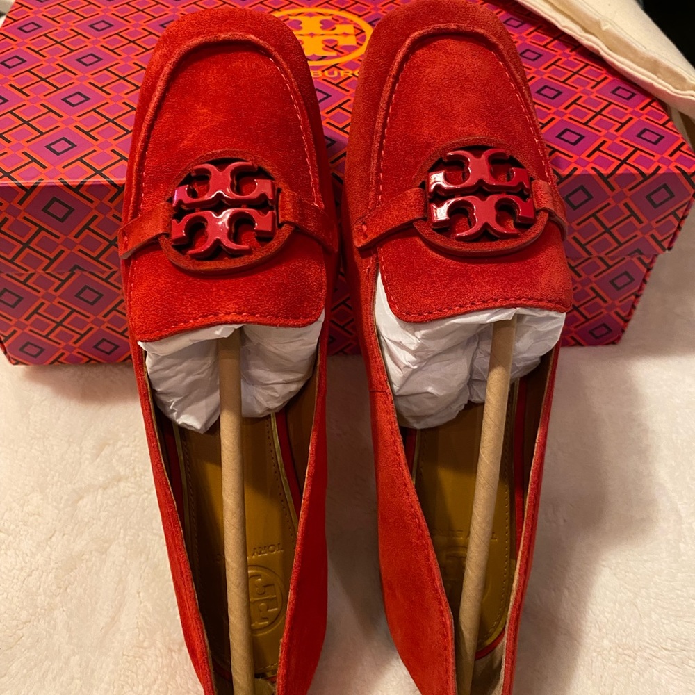 Tory Burch Miller Metal-Logo Loafer Suede - Picture 3 of 7